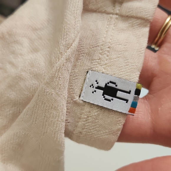 Marino Wool Cream Lace Hoodie Medium - Picture 8 of 8